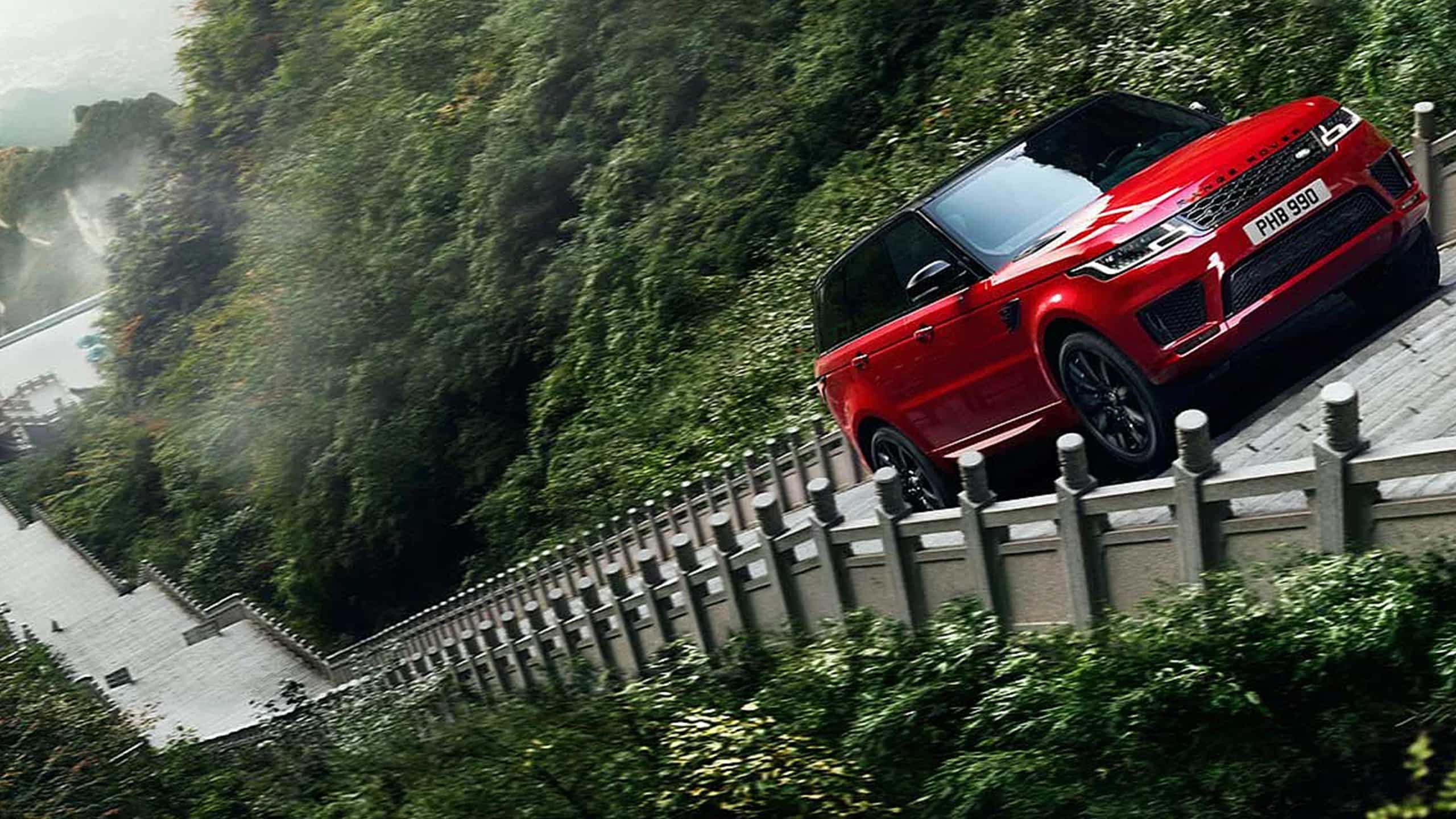 Range Rover Sports climbing heaven's gate in china